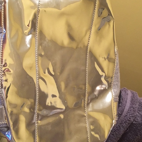 Tory Burch Flannel Tote *****RARE**** - Picture 4 of 4